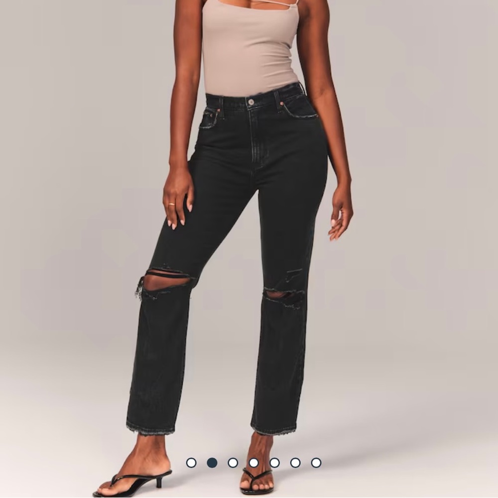 A&F The Mom High Rise Jean Size 25s/0s - Short Length